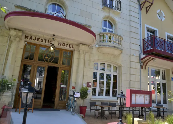 LOGIS Hotel Majestic Chatelaillon Plage - La Rochelle